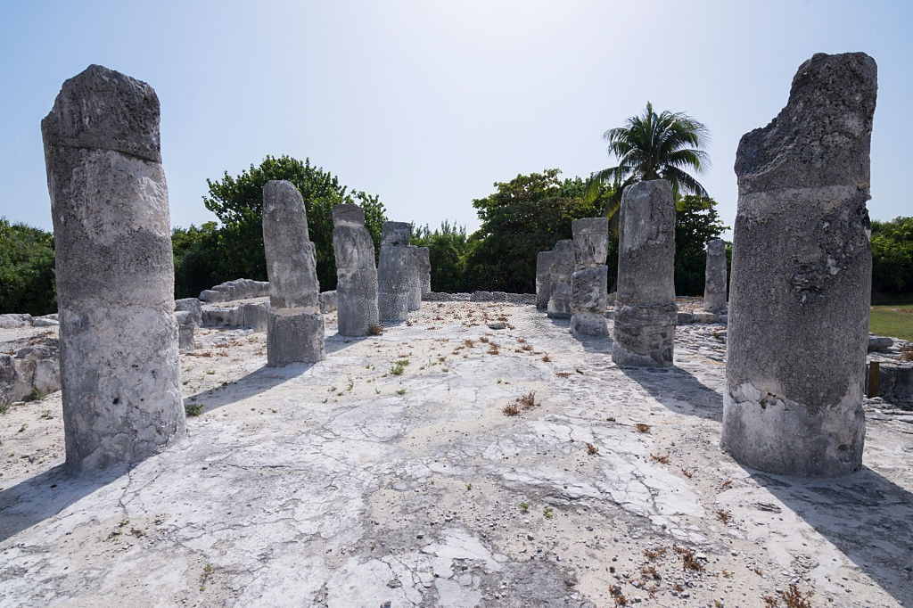 Ruinas el Rey, una de las zonas arqueológicas de Quintana Roo Vista de las ruinas arqueológicas el Rey